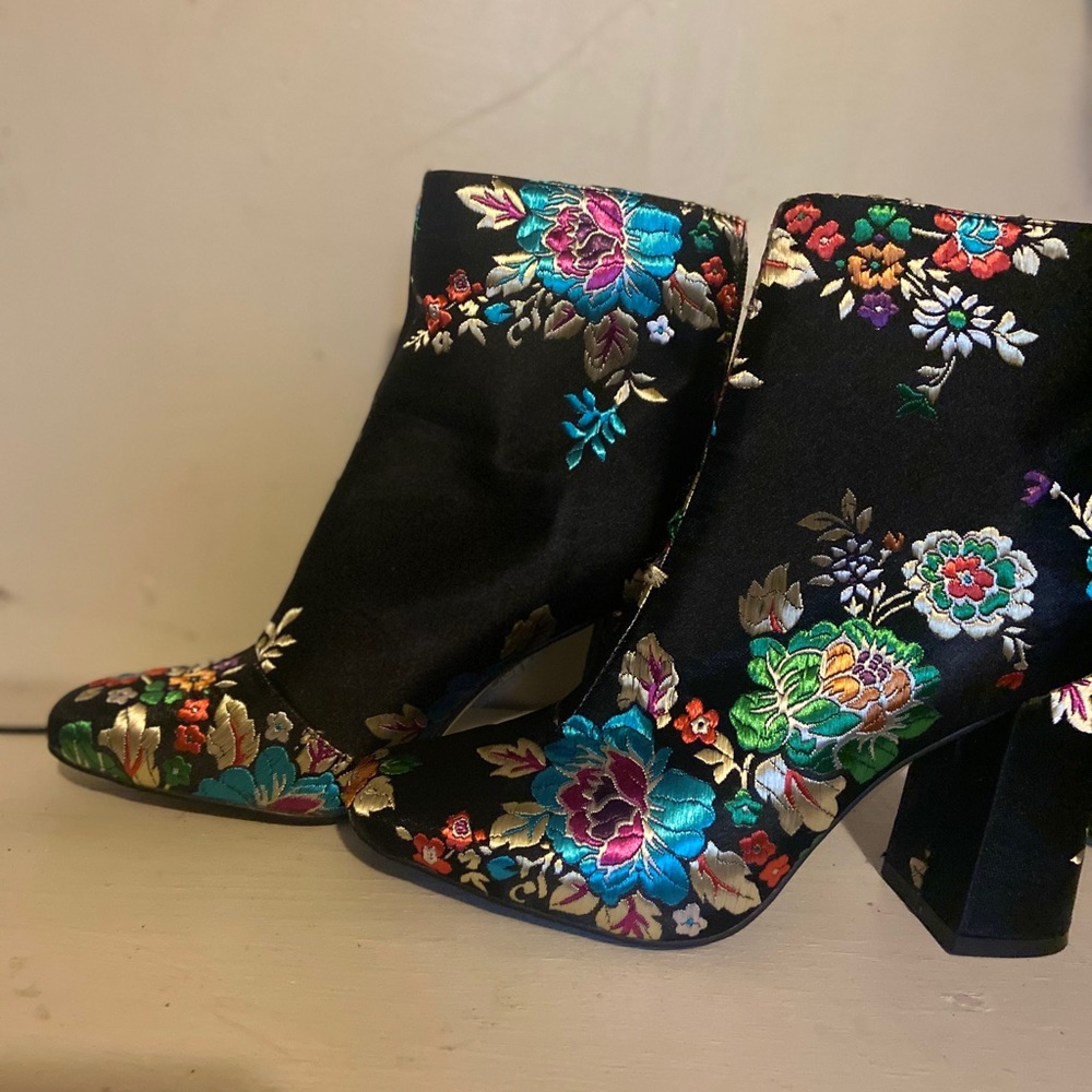 Booties!! - Picture 2 of 3